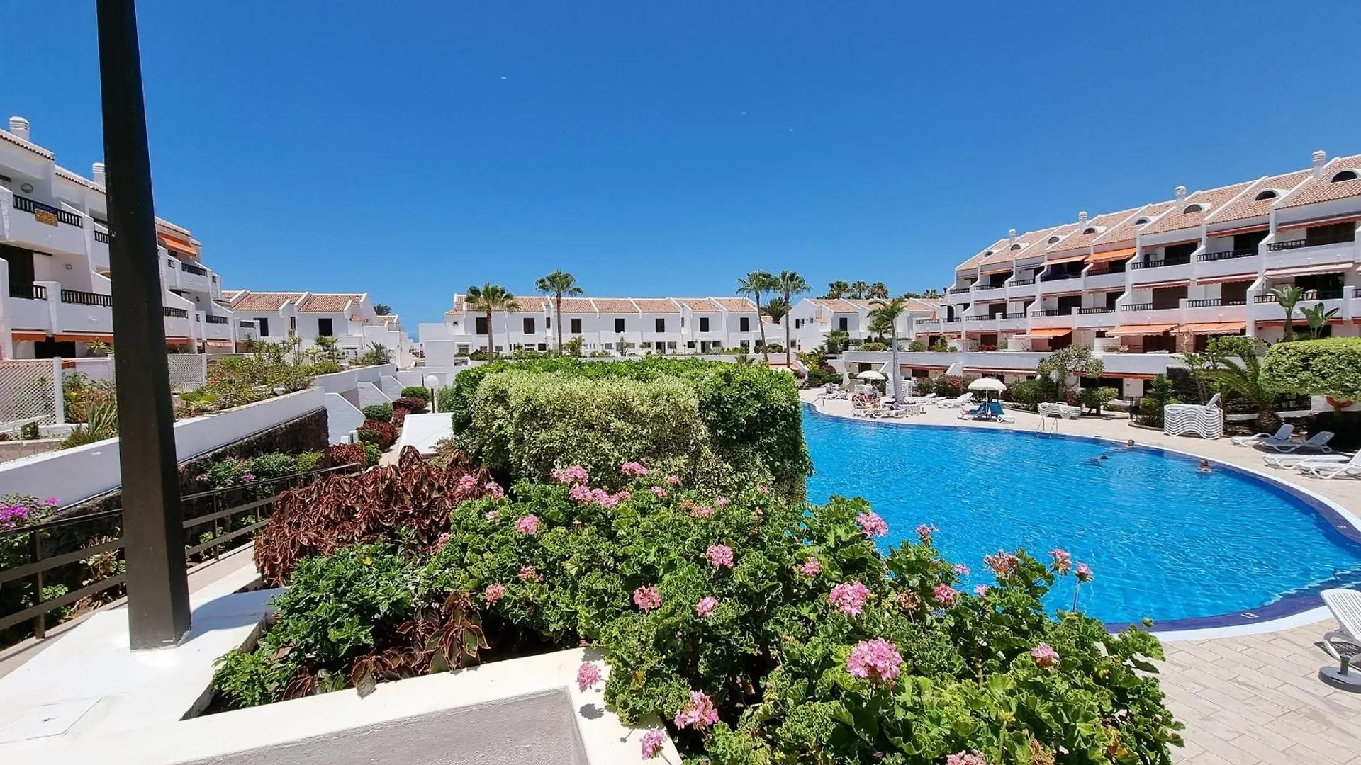 Appartement In Playa De Las Americas Mit Terrasse דירה